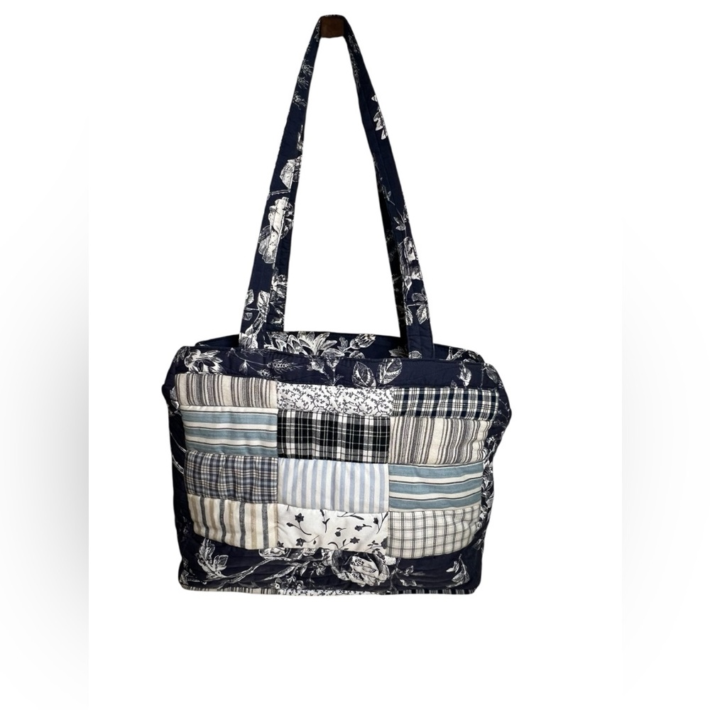 Americana BY Sharif Floral Patchwork Bag - Blue and White quilted OS